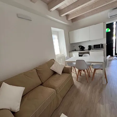 Διαμέρισμα Aranceto 10 Μάσσα